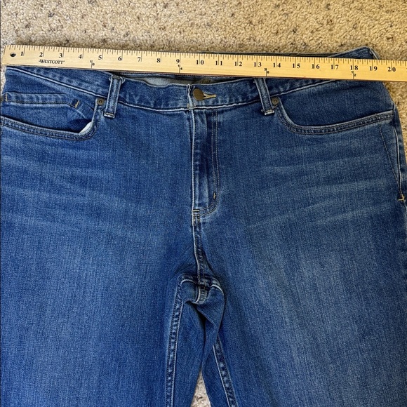 Carhartt Women's Straight Leg Jeans size 18 short - Picture 4 of 7